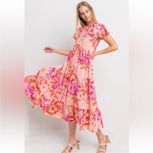 24 Fabulous Floral Print Tiered Ruffle Short Sleeve Dress